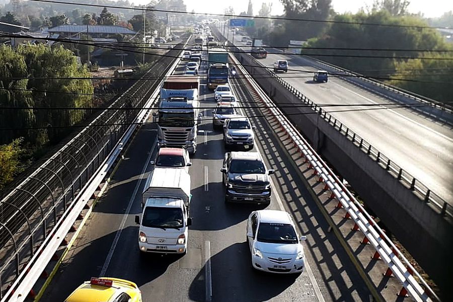 Diputados UDI exigen al Sernac abrir una investigación por congestión