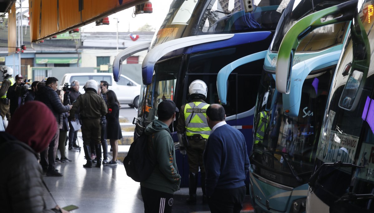 M S De Mil Personas Saldr N De La Regi N Metropolitana En Buses