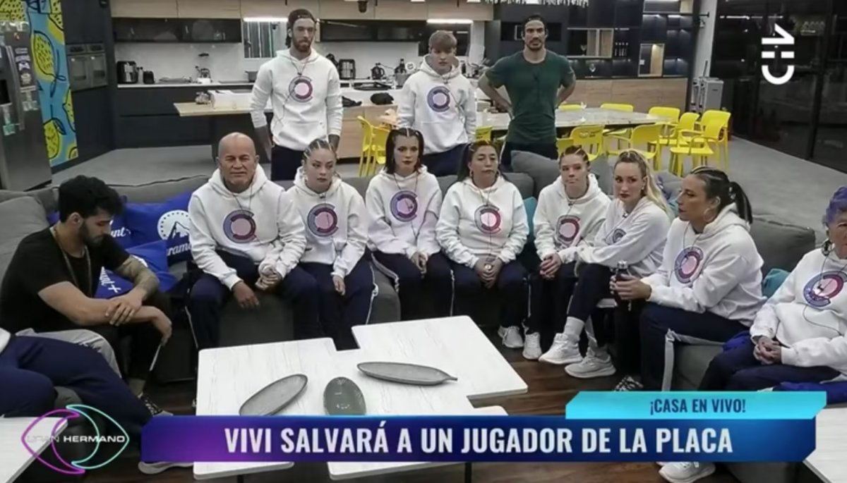 Viviana debió tomar dura decisión Salvó a Skarleth de la Placa de