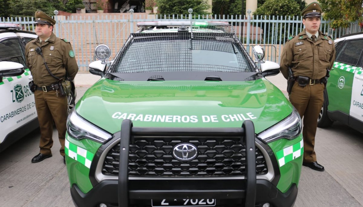 Gobierno hace entrega de otros 18 vehículos para Carabineros en todas