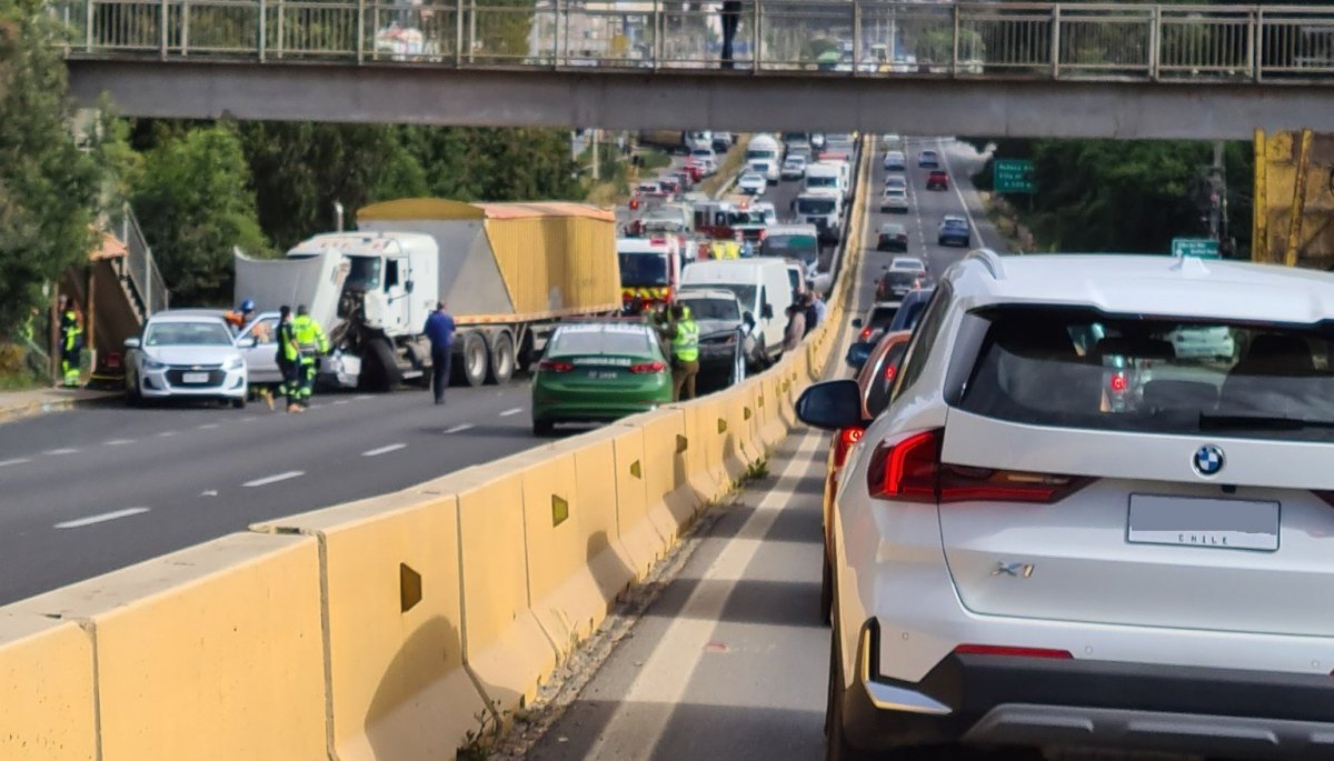 Colisi N M Ltiple En Camino Internacional De Vi A Del Mar Provoca Alta