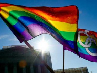 Decisión de Corte Suprema de EE.UU. permite matrimonio gay en cinco estados