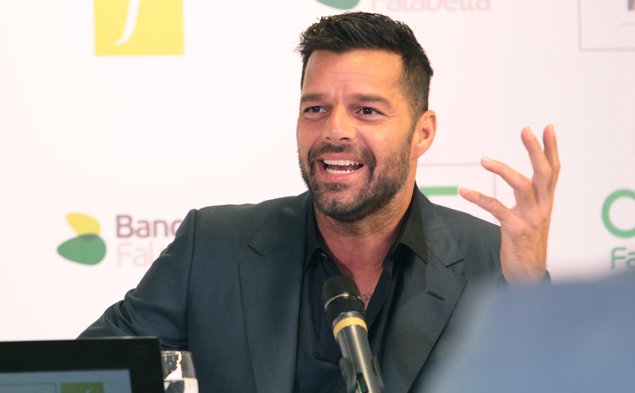 Ricky Martin en Chile: "Quiero que todo el mundo se corte las venas"