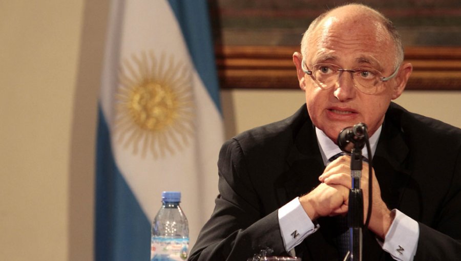 Perú apoya a Argentina en conflicto por Malvinas y litigio con fondos buitre