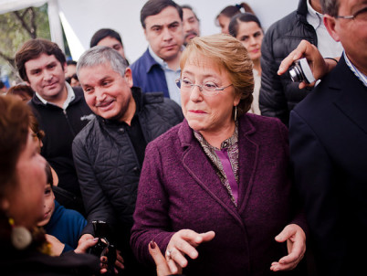 Michelle Bachelet defendió sus planes de modificar la Constitución