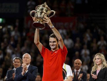 Roger Federer se consagra campeón en Basilea