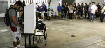 Cierra la mayoría de los colegios electorales de Brasil