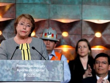 Encuesta Cadem: Desaprobación de Bachelet aumenta 3 puntos y llega al 46%