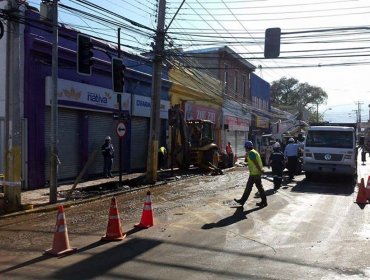 Más de 2000 clientes sin servicio de agua potable por rotura de matriz en Quillota