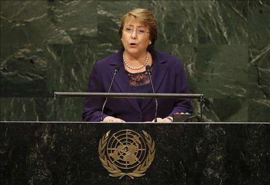 Bachelet pide más inversión extranjera que impulse desarrollo América Latina