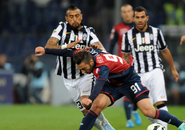 Genoa vence a Juventus con Pinilla y Vidal en cancha