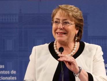 Presidenta Bachelet instó a los empresarios españoles a seguir invirtiendo en Chile