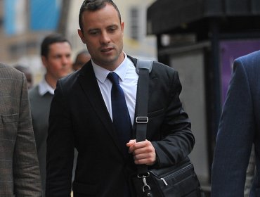 Oscar Pistorius se contactó con Katie Price durante su juicio por asesinato