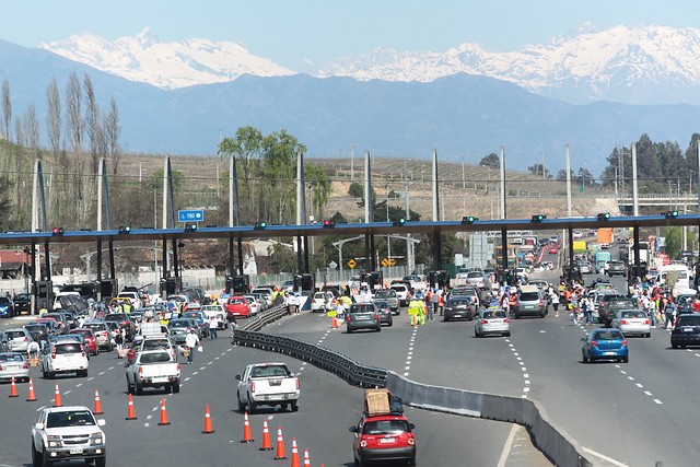 Cerca de 50 mil vehículos han salido de la región Metropolitana este viernes