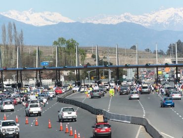 Cerca de 50 mil vehículos han salido de la región Metropolitana este viernes