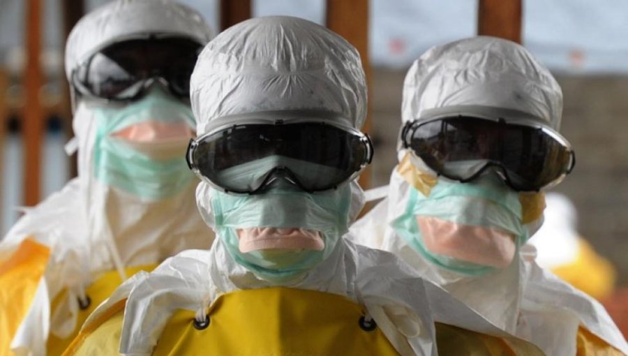 Enfermeras de EE.UU. llaman a huelga en demanda por mayor protección contra el ébola