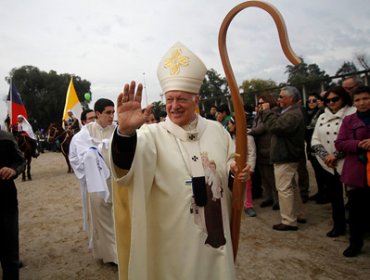 Cardenal Ezzati responde a críticas: “Lo importante es cumplir con mi deber y en eso estoy”