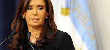 Cristina Fernández se encuentra estable de salud tras infección en colon