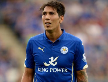 Leonardo Ulloa podría ser citado a la selección chilena tras firmar su carta de nacionalidad