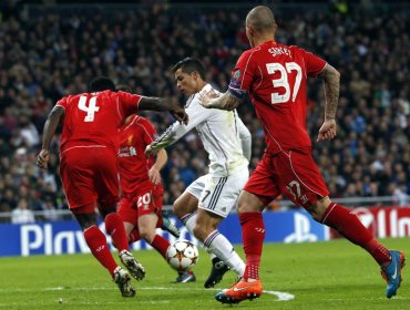 Real Madrid sin brillar sella su paso a octavos de la Champions League