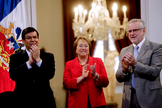 Presidenta Bachelet promulgó ley que amplía cobertura del Mepco