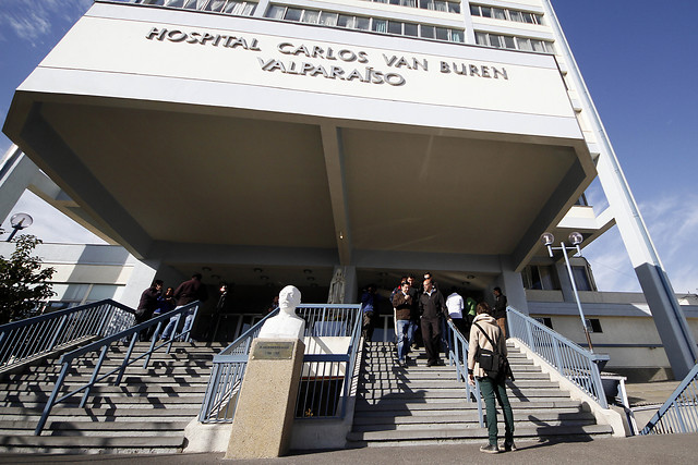 Hospital Van Buren de Valparaíso implementará medidas tras baleo a paciente