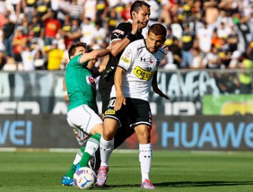 Sufriendo y de manera agónica Colo Colo derrotó a Audax Italiano y sigue luchando por el título