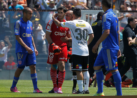 Duelos de las últimas fechas de U. de Chile, Colo Colo y S. Wanderers se jugarían en simultáneo