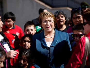 Bachelet condena agresión a secretario del PC: "Es deleznable e inaceptable"