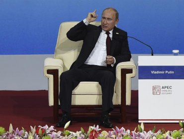 Putin anima a los empresarios de Asia-Pacífico a invertir más en Rusia