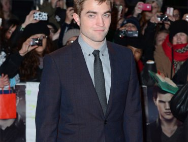 Robert Pattinson quiere que Kristen Stewart y su actual novia se conozcan