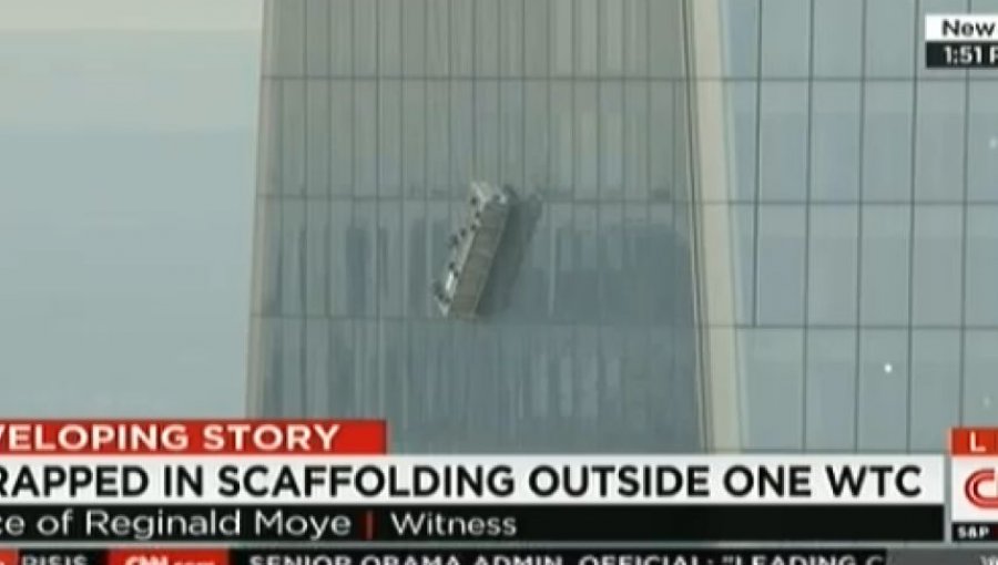 Rescatan a los dos trabajadores que colgaban del piso 70 en el “One Word Trade Center” en N.Y.