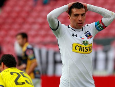 Gonzalo Fierro advirtió que Colo Colo no jugaría si Julio Barroso es sancionado