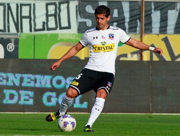 Gonzalo Fierro negó que Colo Colo vaya a retirarse del torneo de apertura en caso de sanción a Julio Barroso