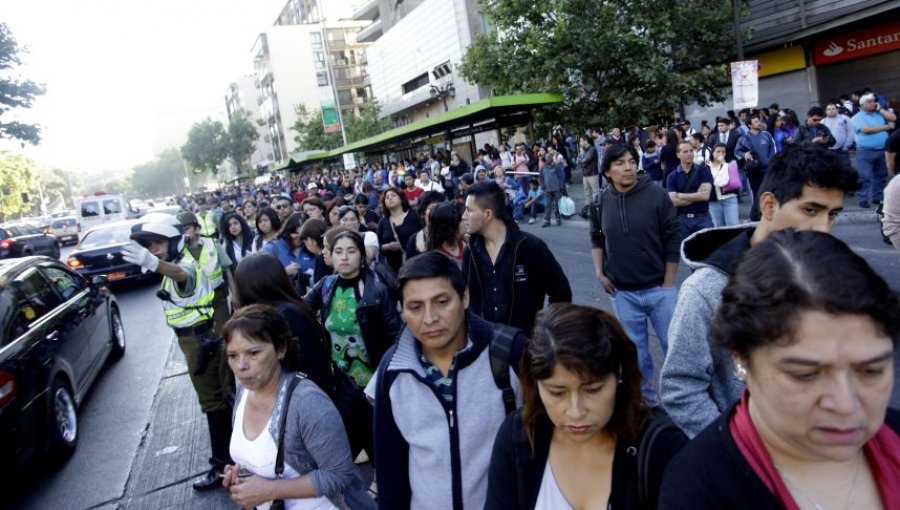 Gerente de Metro informa que tramos de L1 y L5 se mantendrán cerrados todo este viernes