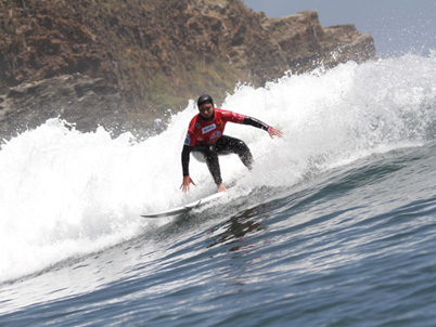 Hawaiana McGill se adjudicó Primer Mundial Femenino de Surf celebrado en Chile