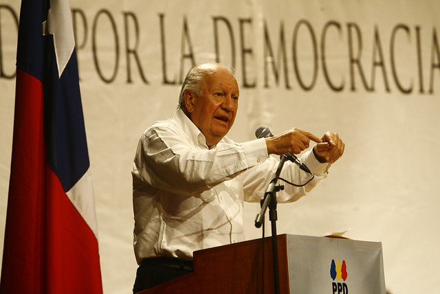 Ricardo Lagos y su posible vuelta a la presidencia "Hay que mirar el Carnet"