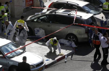 Violento atentado con “hachas, cuchillos y una pistola” deja cuatro israelíes muertos y nueve heridos en sinagoga de Jerusalén