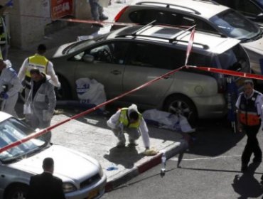 Violento atentado con “hachas, cuchillos y una pistola” deja cuatro israelíes muertos y nueve heridos en sinagoga de Jerusalén