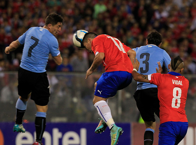 Las mejores imágenes de la derrota de la "Roja" ante Uruguay