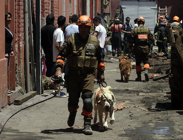 Carabineros confirmó muerte de anciana desaparecida en incendio de Barrio Yungay