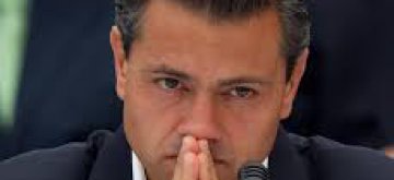 Peña Nieto advierte plan desestabilizador tras violencia por caso estudiantes