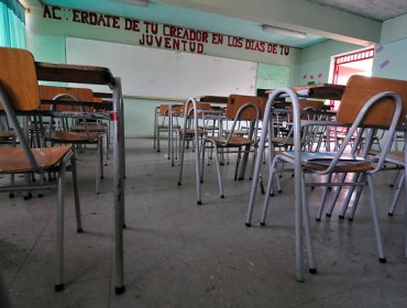 Según Colegio de Profesores un 50% de profesores se encuentra en paro