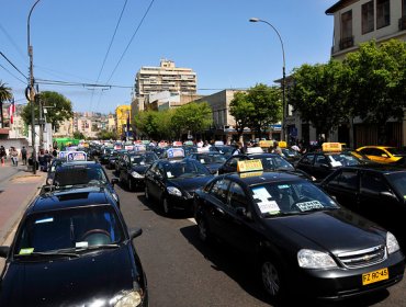 Colectiveros advierten que intensificarán movilización si no son atendidas sus demandas