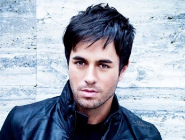 Acusan a Enrique Iglesias de plagio por el exitoso tema “Bailando”