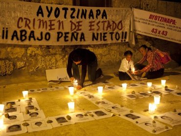 México se une en paz con el dolor de los padres de estudiantes desaparecidos