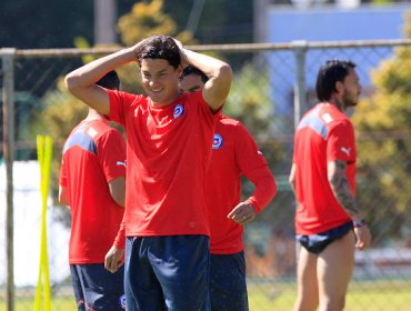 Fútbol Alemán: Miiko Albornoz no pudo evitar caída de Hannover