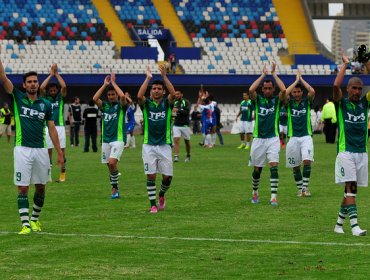 Wanderers sueña con el título derrotando a Colo-Colo