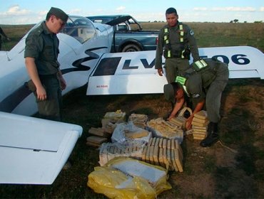 Avioneta boliviana que huía de patrulla peruana se estrelló con 356 kilos de cocaina