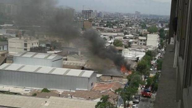 Bomberos logra controlar incendio ocurrido en centro cultural de providencia